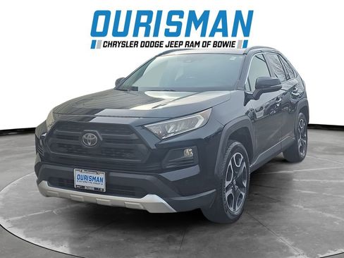 Used 2019 Toyota RAV4 Adventure image 2