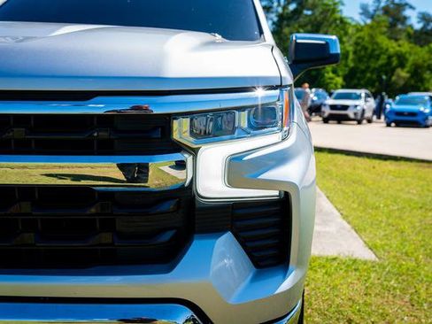 Used 2022 Chevrolet Silverado 1500 LT w/ All Star Edition Plus RWD image 3