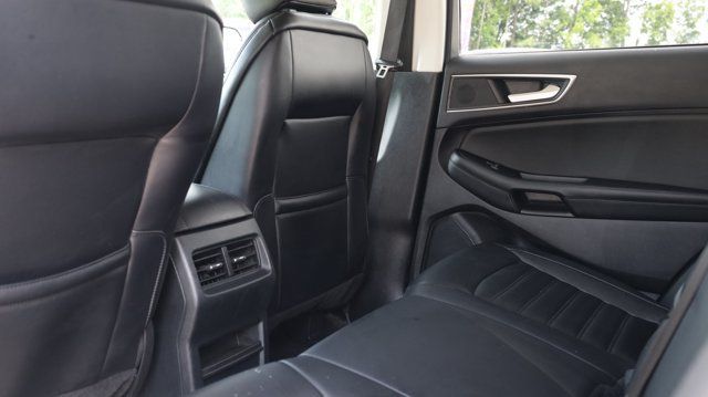 Used 2024 Ford Edge SEL AWD/4WD image 12
