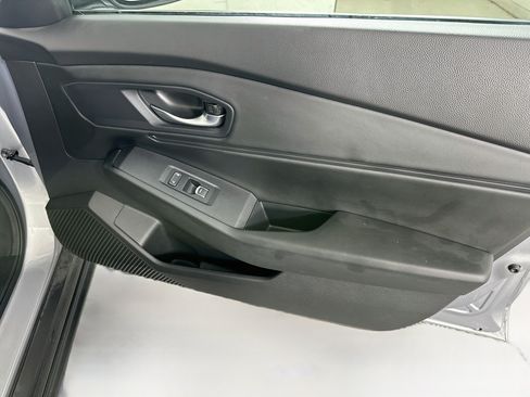 Used 2025 Honda Accord SE image 31