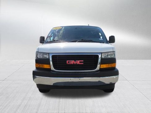 Used 2023 GMC Savana 2500 w/ Driver Convenience Package image 7