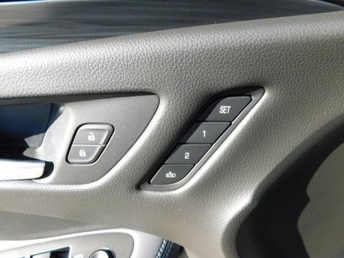 Used 2020 Buick Envision Premium image 19