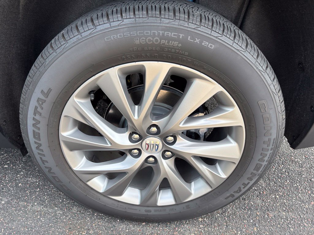 Used 2026 Buick Enclave Preferred w/ LPO, Floor Liner Package AWD/4WD image 11