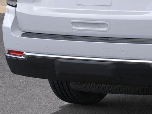 New 2026 Chevrolet Suburban LS image 40