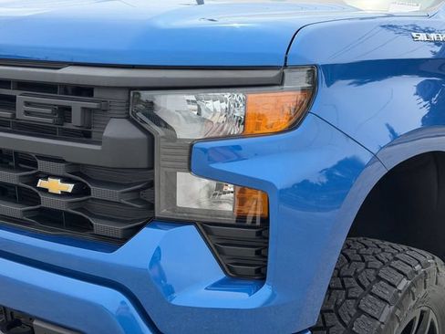Used 2023 Chevrolet Silverado 1500 Custom RWD image 32