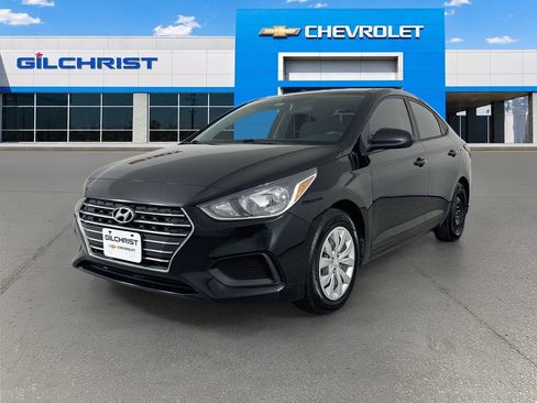 Used 2022 Hyundai Accent SE FWD image 4