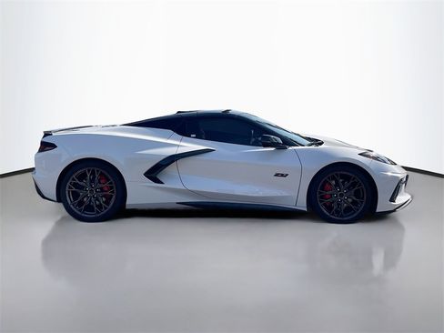 Used 2023 Chevrolet Corvette Stingray Premium Conv image 8
