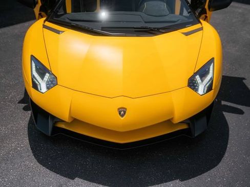 Used 2016 Lamborghini Aventador LP 750-4 Superveloce AWD/4WD image 35