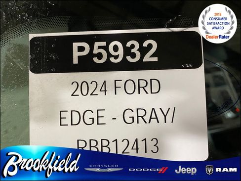 Used 2024 Ford Edge SEL w/ Convenience Package image 29