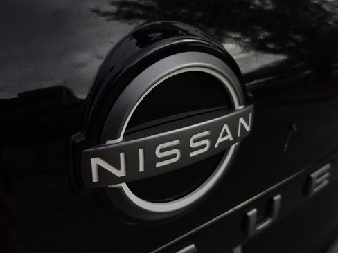 New 2026 Nissan Rogue SV w/ SV Premium Package FWD image 31
