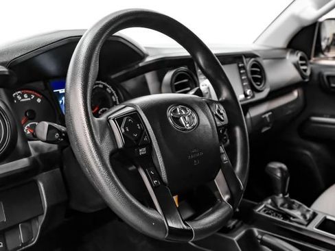 Used 2023 Toyota Tacoma SR w/ SR Convenience Package image 11