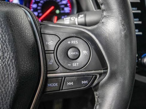 Used 2018 Toyota Camry XSE FWD image 20