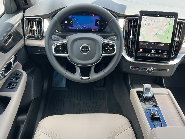 New 2027 Volvo XC90 T8 Plus AWD/4WD image 23