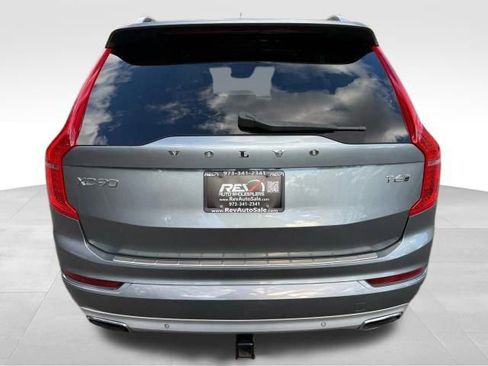 Used 2018 Volvo XC90 T6 Momentum w/ Convenience Package image 4