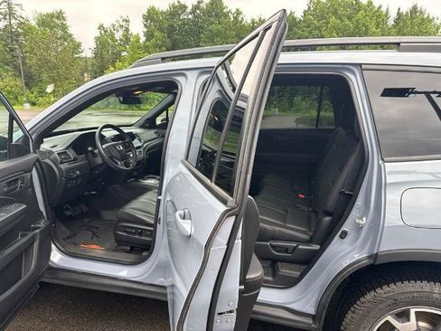 Used 2022 Honda Passport TrailSport image 10