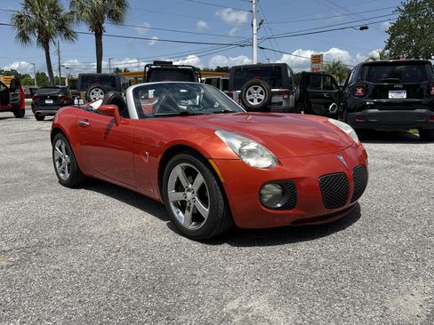 Used 2008 Pontiac Solstice GXP w/ Premium Package image 7