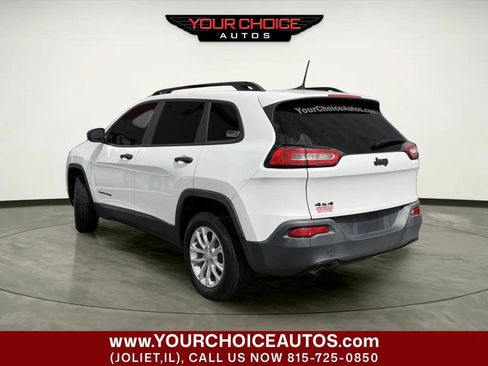 Used 2017 Jeep Cherokee Sport AWD/4WD image 3