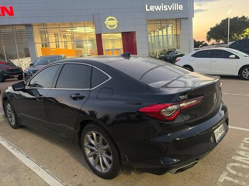 Used 2022 Acura TLX FWD image 17