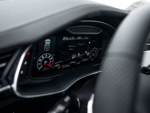 New 2026 Audi RS Q8 performance AWD/4WD image 15