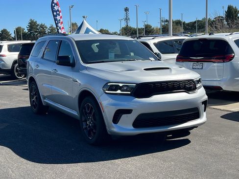 New 2026 Dodge Durango GT image 11