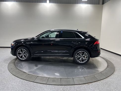 Used 2023 Audi Q8 Premium Plus AWD/4WD image 10