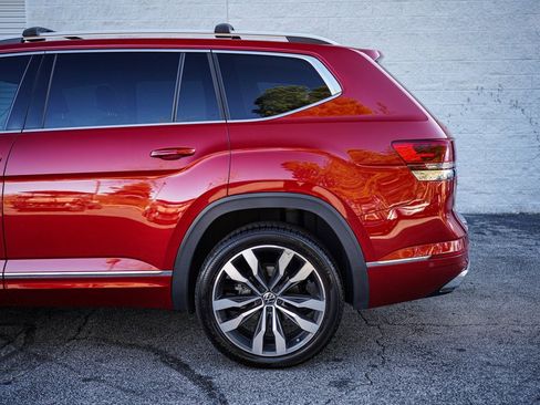 Used 2022 Volkswagen Atlas SEL Premium image 11