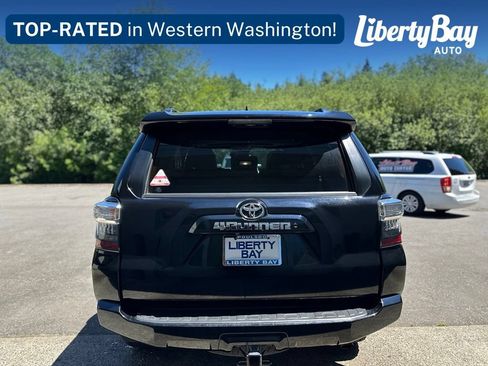 Used 2021 Toyota 4Runner SR5 Premium w/ Moonroof Package AWD/4WD image 6