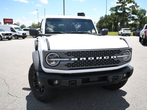 New 2026 Ford Bronco Badlands AWD/4WD image 29