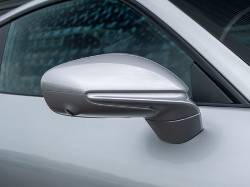 Certified 2023 Porsche 911 Carrera RWD image 17