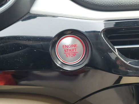 Used 2025 Acura MDX FWD image 15