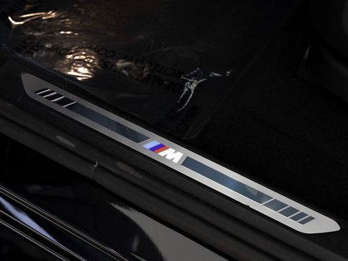 New 2026 BMW X5 xDrive50e image 31