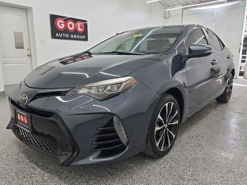 Used 2018 Toyota Corolla SE FWD image 8