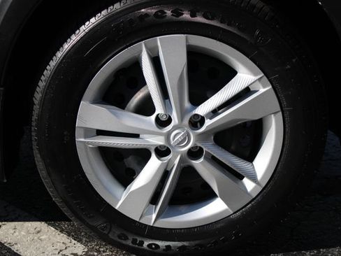 Used 2025 Nissan Kicks Play S FWD image 30