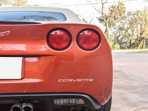 Used 2006 Chevrolet Corvette Convertible w/ Preferred Equipment Group RWD image 61