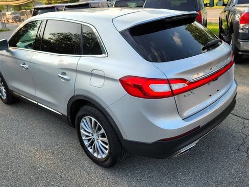 Used 2016 Lincoln MKX Select w/ Select Plus Package image 11