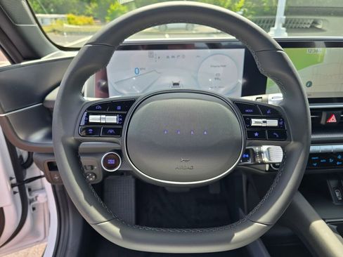 New 2025 Hyundai Ioniq 6 SE image 19