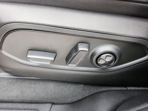 New 2026 Jeep Grand Cherokee Altitude image 15