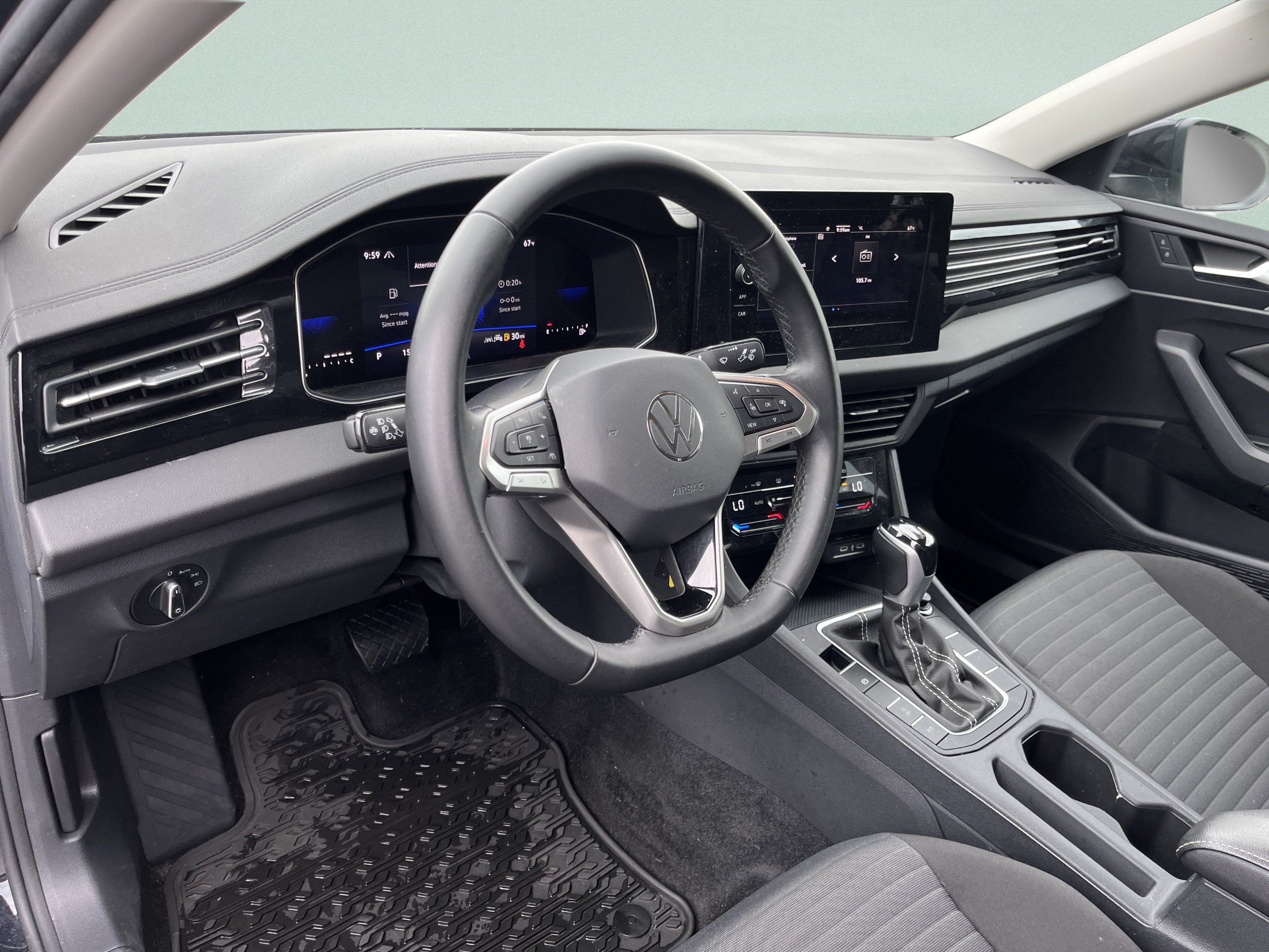 Used 2025 Volkswagen Jetta S FWD image 15