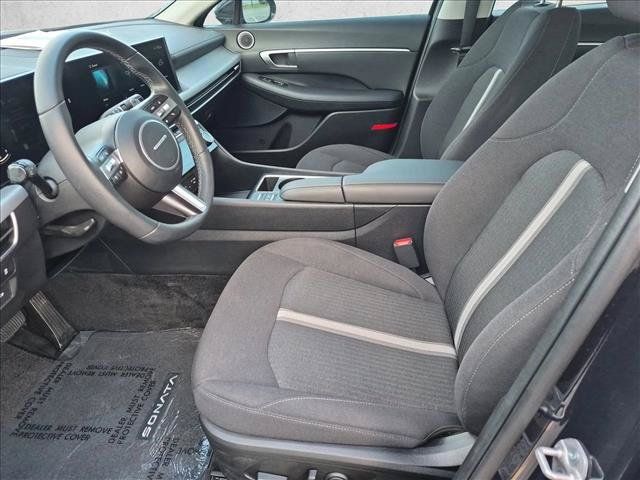 Certified 2025 Hyundai Sonata SEL FWD image 15