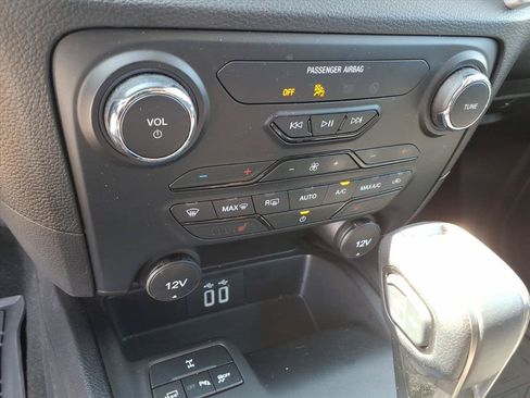 Used 2023 Ford Ranger XLT w/ Equipment Group 302A High AWD/4WD image 17