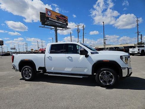 New 2026 GMC Sierra 2500 SLT w/ Texas SLT Premium Package image 6