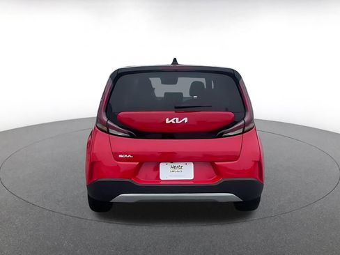 Used 2025 Kia Soul LX w/ LX Technology Package image 11