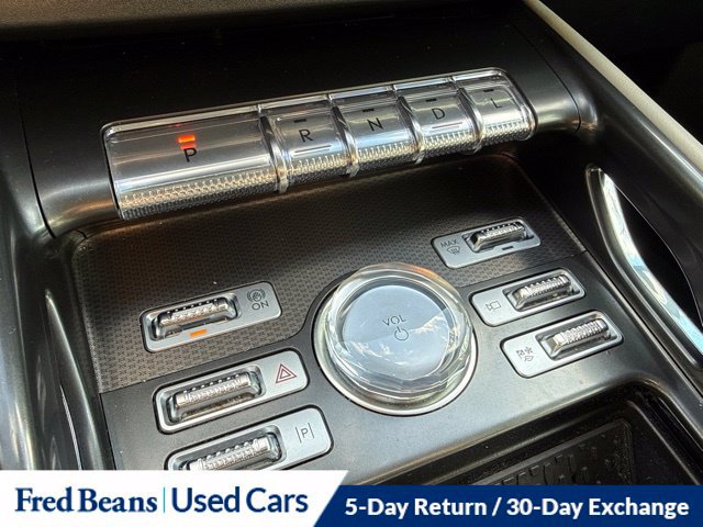 Used 2024 Lincoln Nautilus Premier w/ Equipment Group 102A AWD/4WD image 30