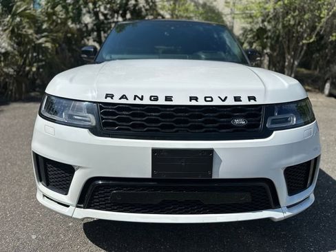 Used 2020 Land Rover Range Rover Sport HSE Dynamic image 3
