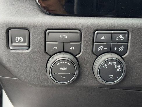 New 2026 Chevrolet Silverado 1500 LT w/ Safety Package image 11