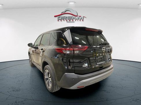 Used 2022 Nissan Rogue SV FWD image 6