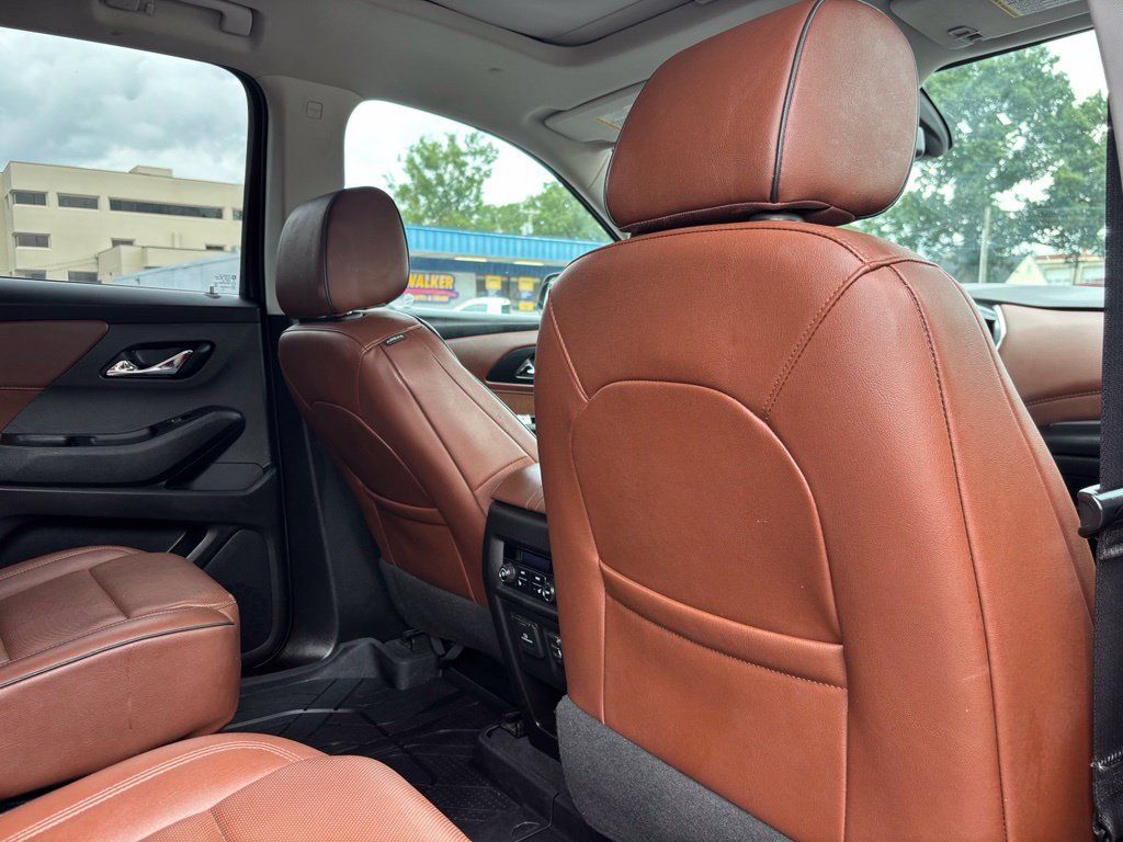 Used 2020 Chevrolet Traverse High Country AWD/4WD image 22