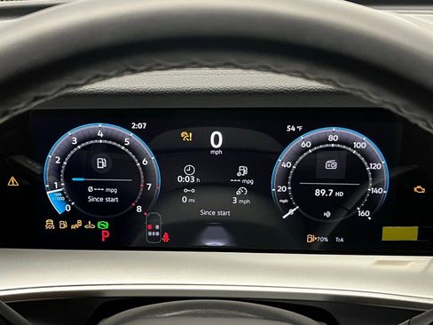 New 2026 Volkswagen Tiguan SE R-Line FWD image 26