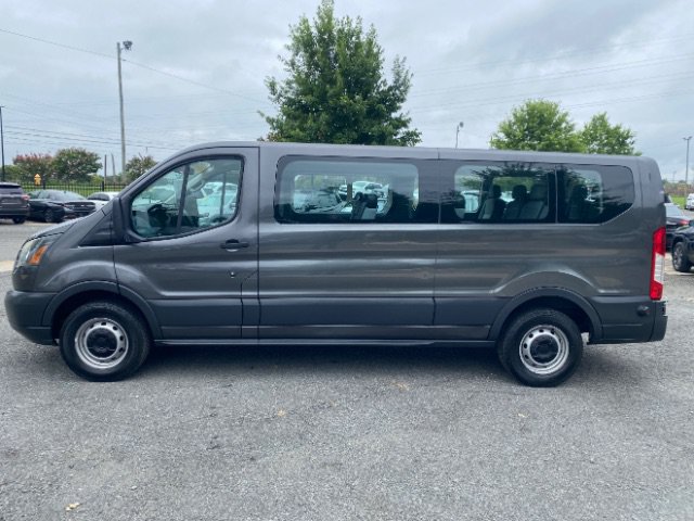 Used 2017 Ford Transit 350 XL RWD image 5