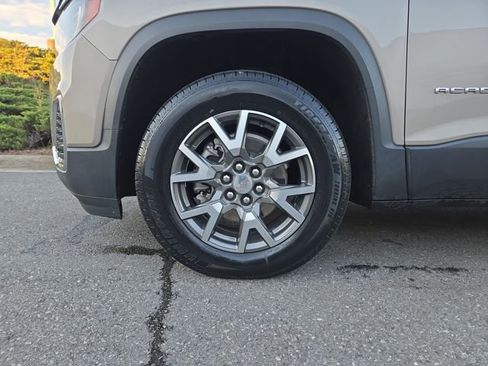 Used 2022 GMC Acadia SLE w/ Driver Convenience Package image 26